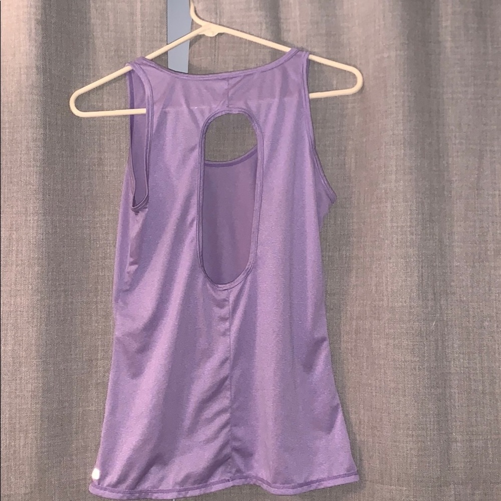 😃 Fabletics workout tank - Picture 2 of 3